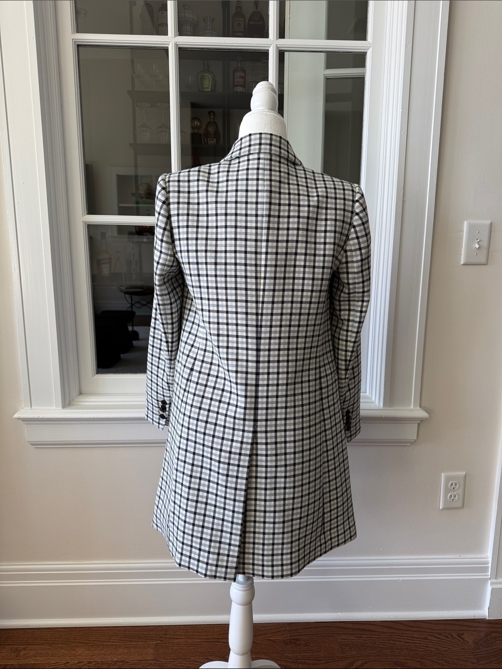 Club Monaco Black and White Plaid Double-Breasted Blazer - Picture 2 of 6